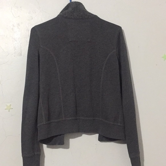 ❌ SOLD ❌ Abercrombie & Fitch Button Sweater Sz S - Picture 6 of 8